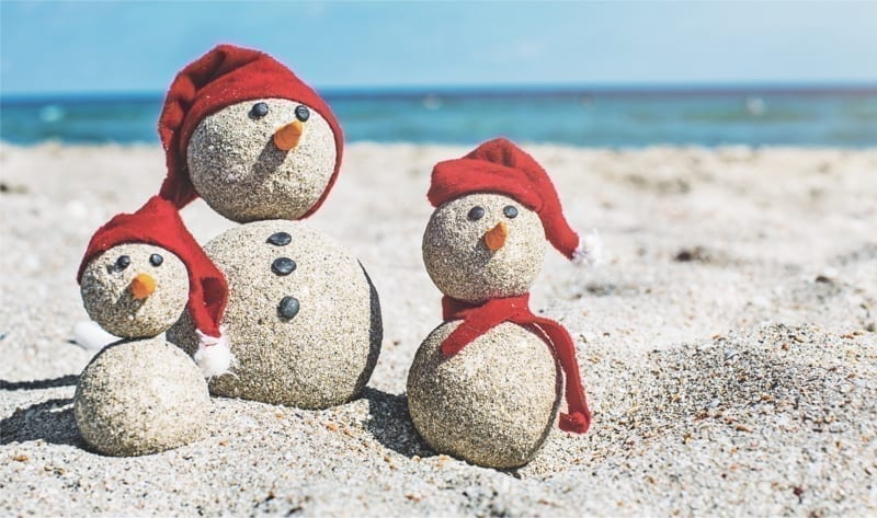 Sandy snowmen.