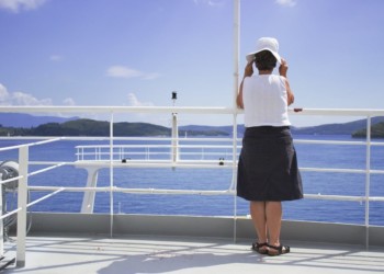 Choosing To Retire To Belize As A Single Woman