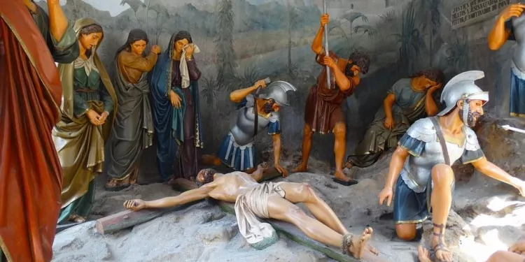 festive models depicting the crucifiction of christ, panama