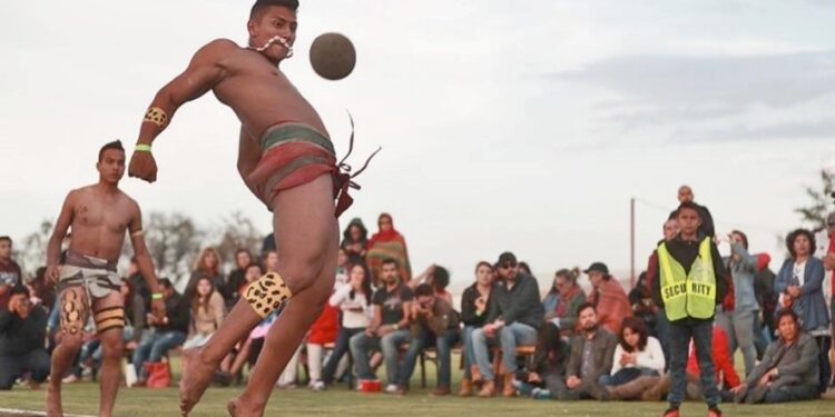 People playing Ulama