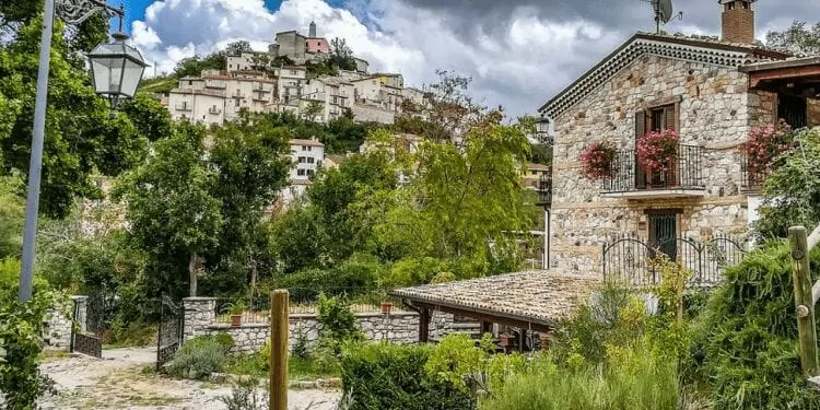 Abruzzo Italy Country House