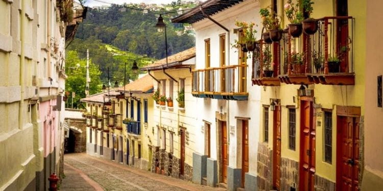 Quiet street with in La Ronda, Quito, Ecuador