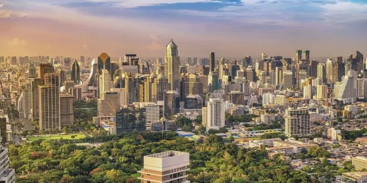 City skyline of skyscraper at Bangkok downtown and Lumpini Park