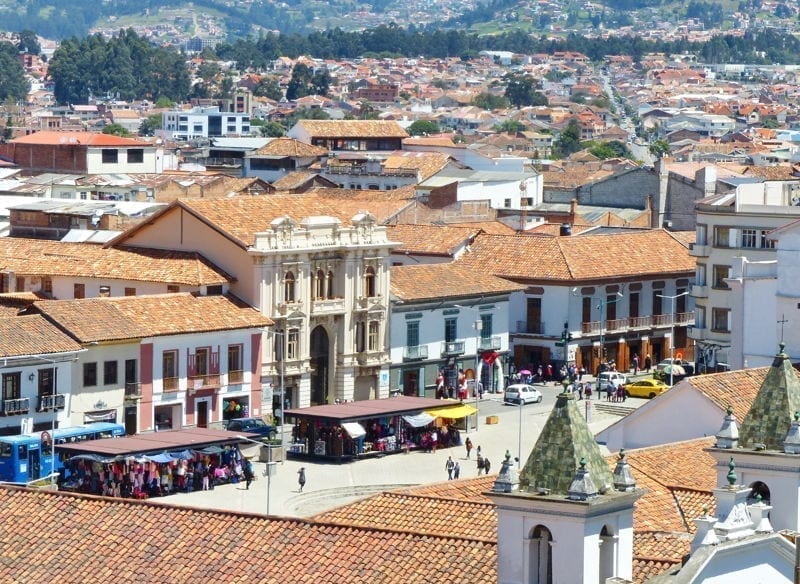 histroric square in ecuador