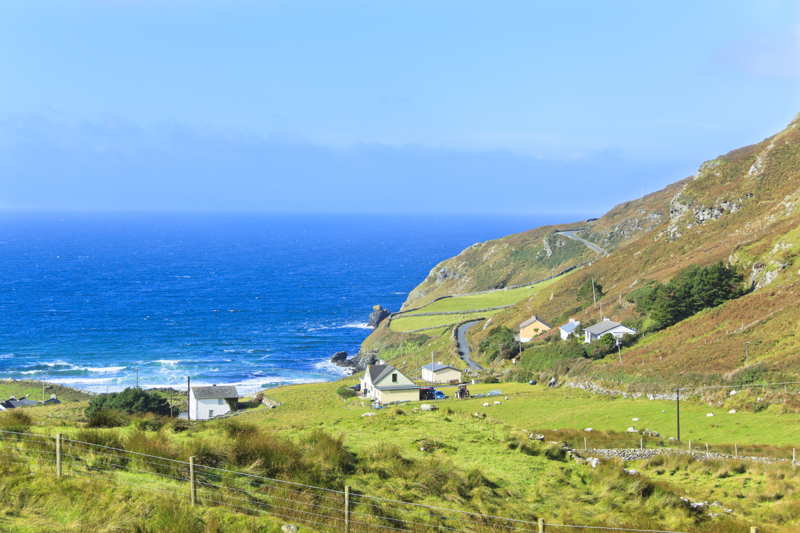 seaside houses donegal ireland