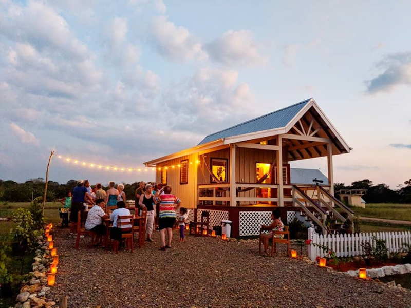 bbq at carmelita gardens in belize