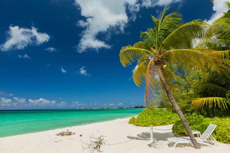 beach at the cayman islands