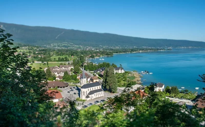 Why Annecy is My Favourite Lakeside Retreat In France