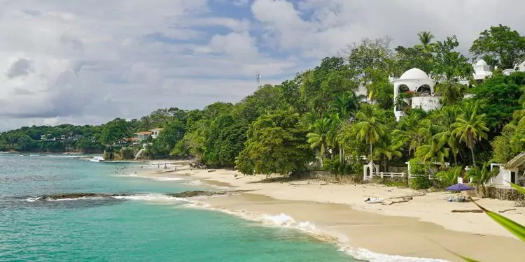 The sunny Contadora coast, archipelago Las Perlas, Panama