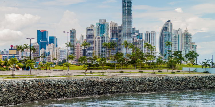 Skyscrapers of Panama City, retirement in Panama