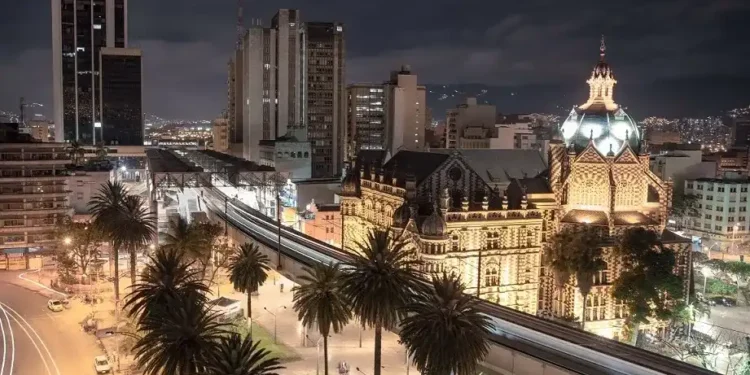 Medellin Cosmopolitan Living