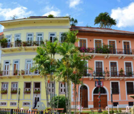 panama-casco-viejo-is-renovating-old-buildings
